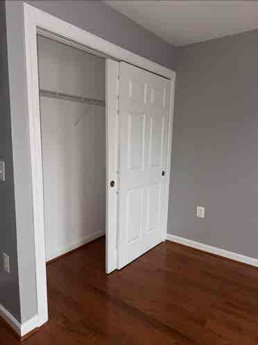 Two Bedrooms in Herndon,Va
