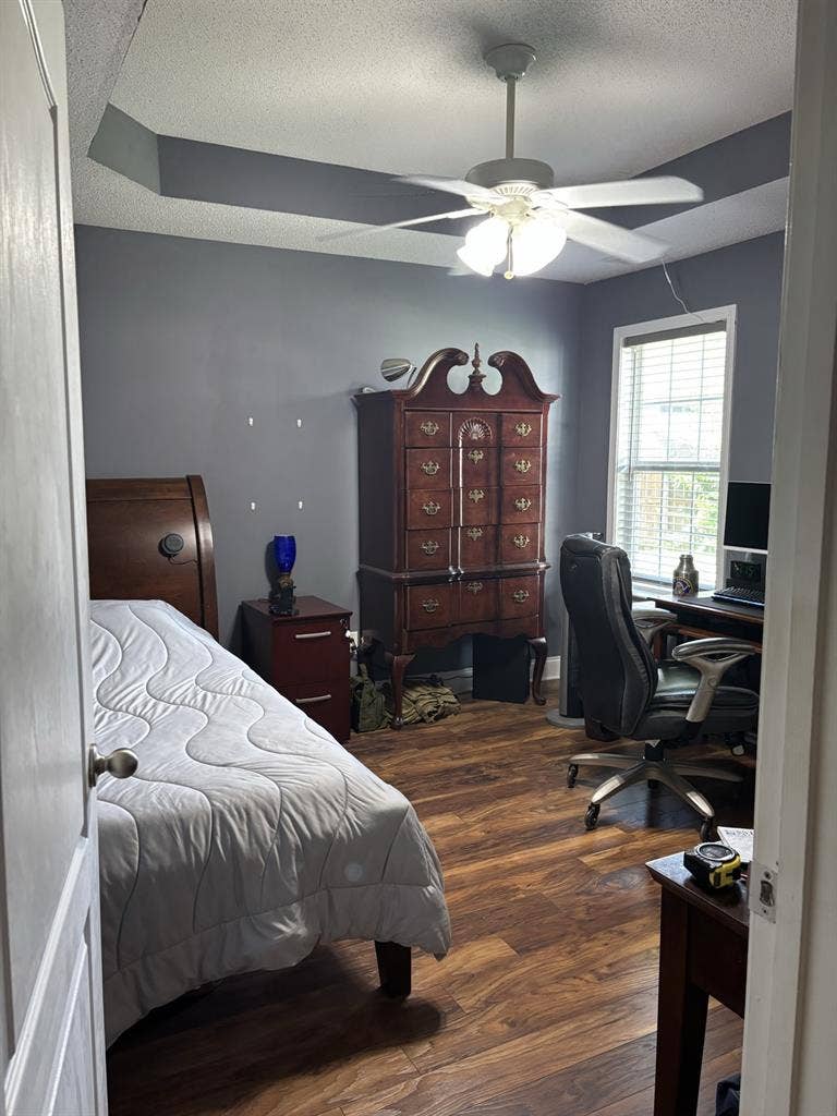 Private bed and bathroom for rent