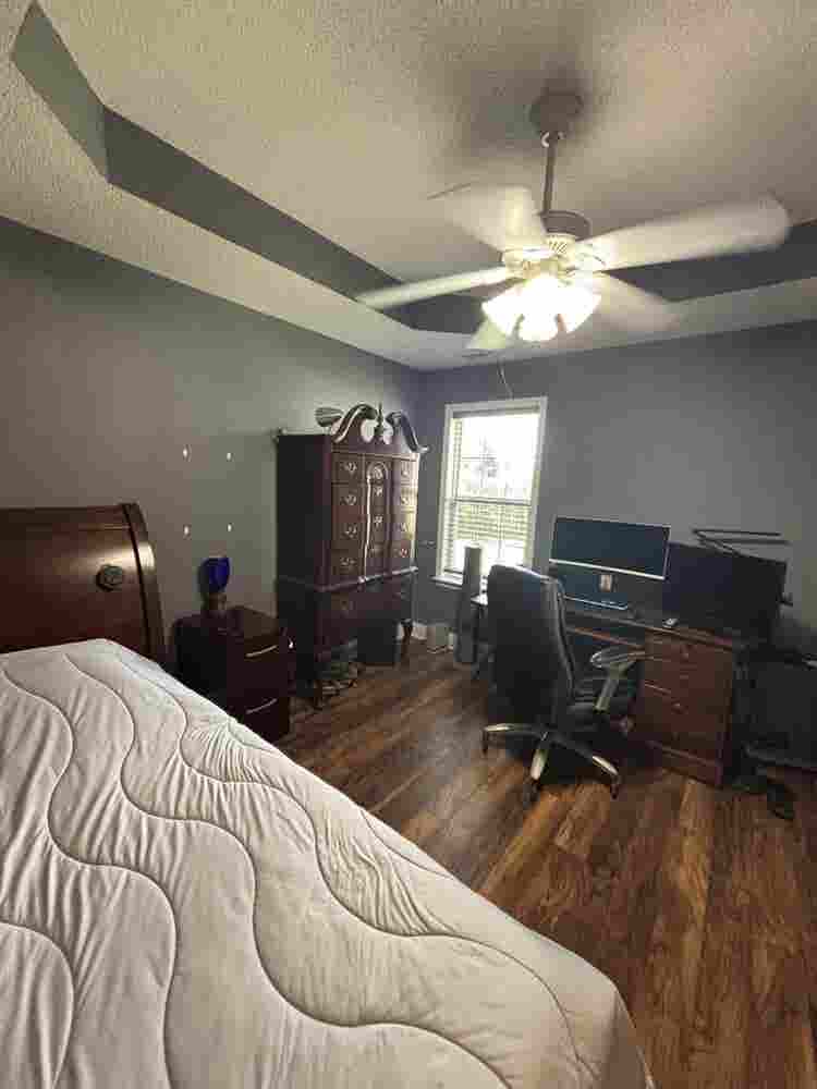 Private bed and bathroom for rent