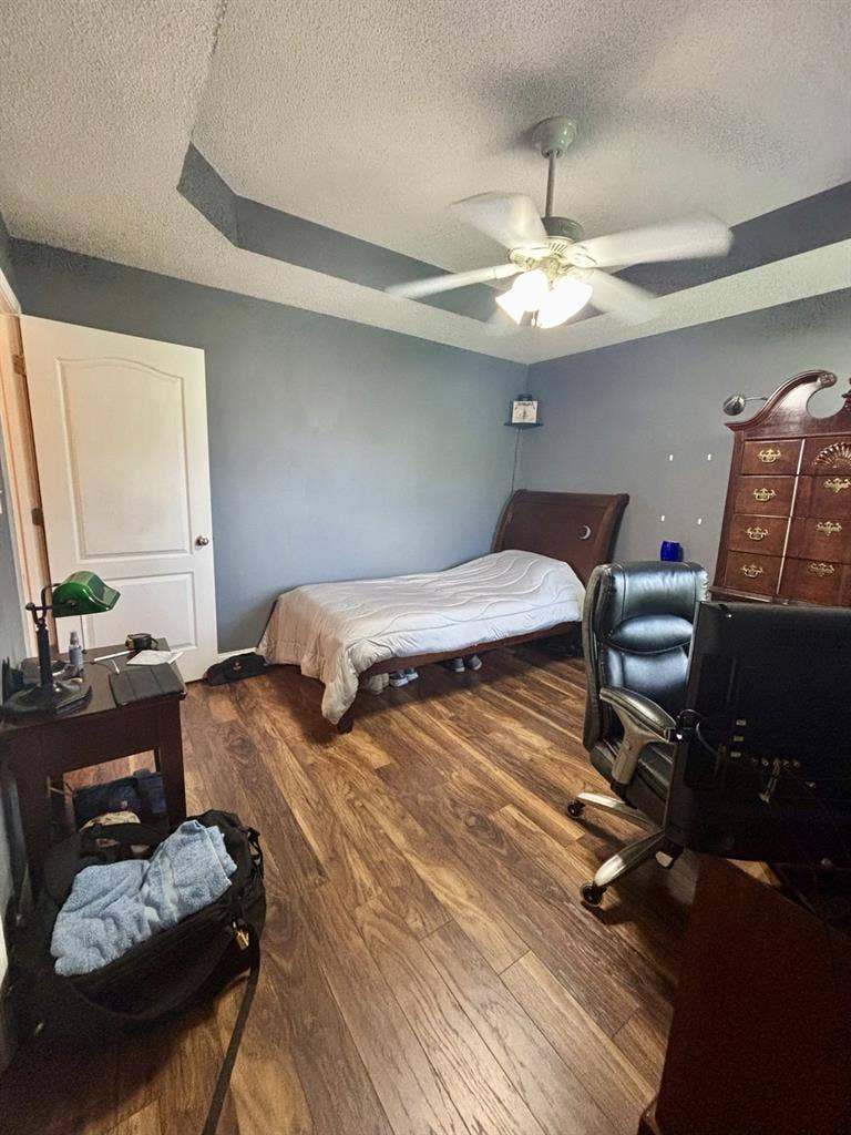 Private bed and bathroom for rent