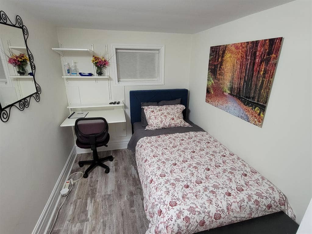 1 bedroom available in August