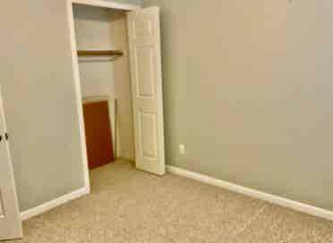 Private Bedroom - Ann Arbor