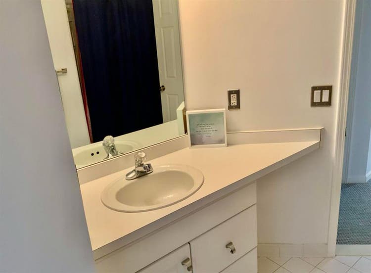 Private Bedroom - Ann Arbor