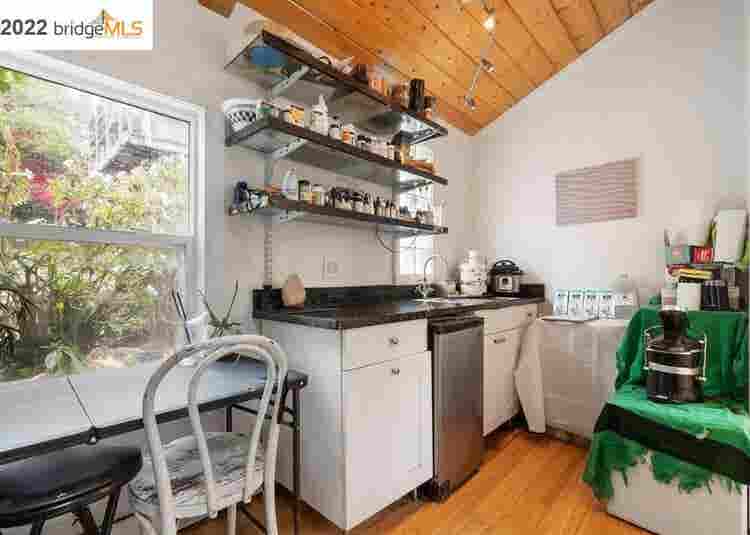 Private Cottage Studio