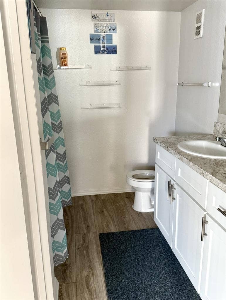 SPACIOUS ROOM ORLANDO