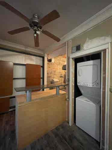 Third roommate needed