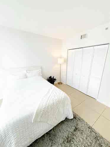 BEAUTIFUL FURNISHED,WATER VIEWS