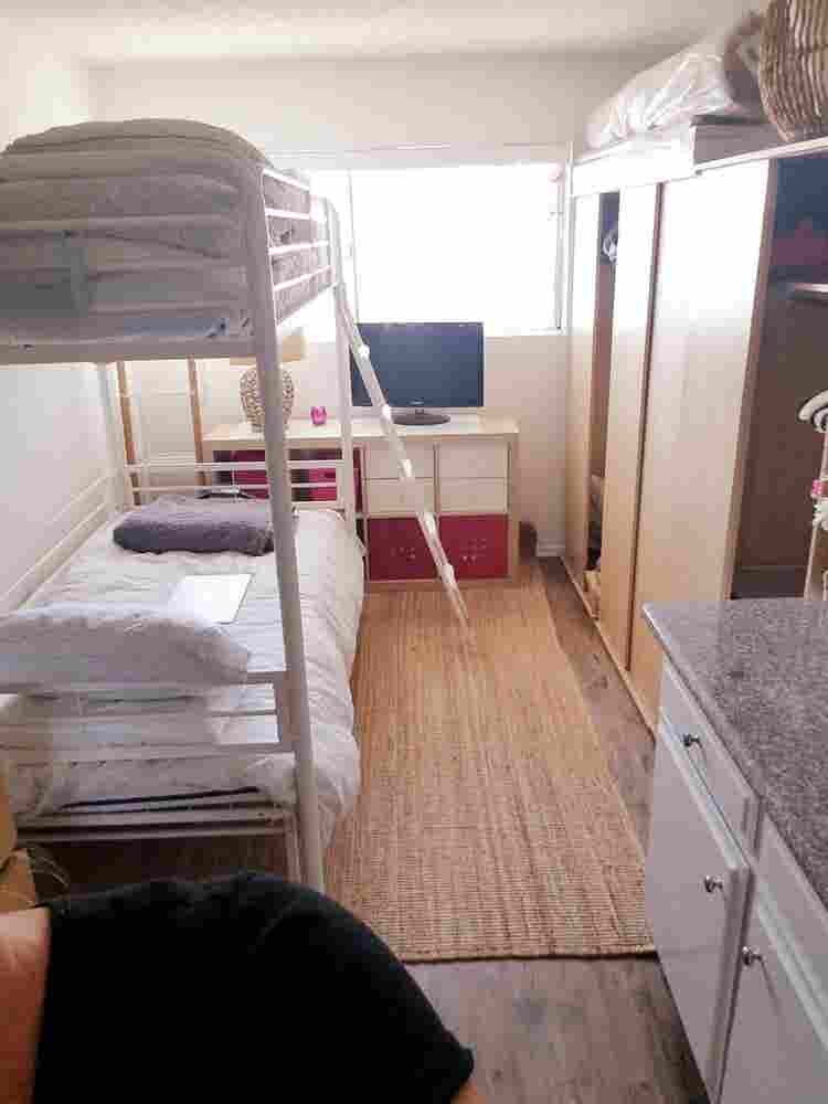 SHARED ROOM