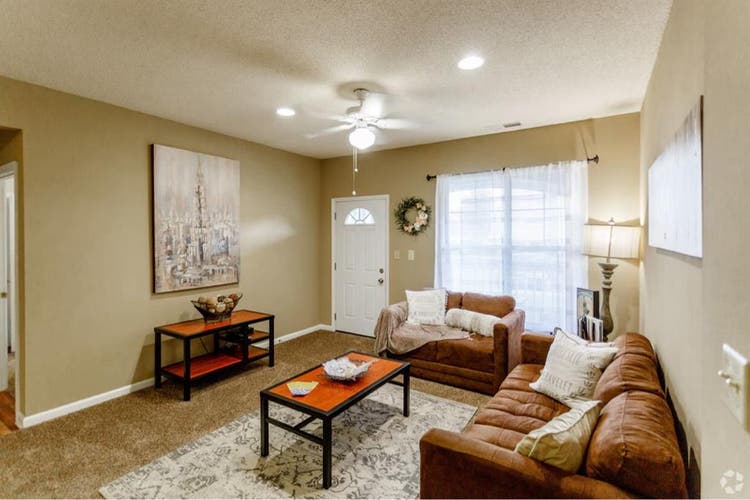 Offering free month rent