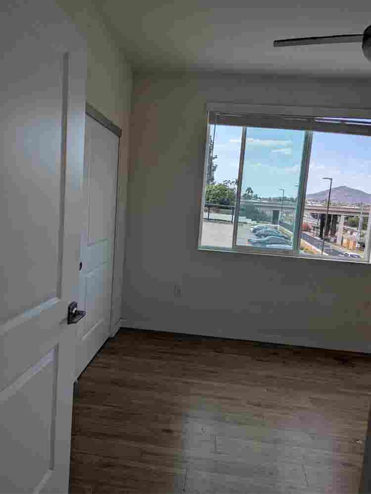 Private  room and bathroom for rent