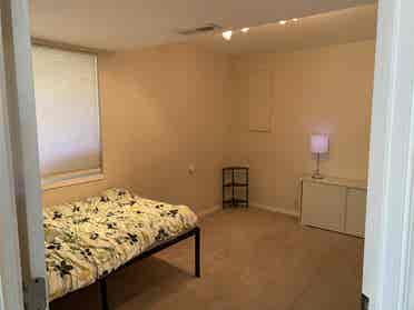 Spacious MILprivate kit, liv &bath