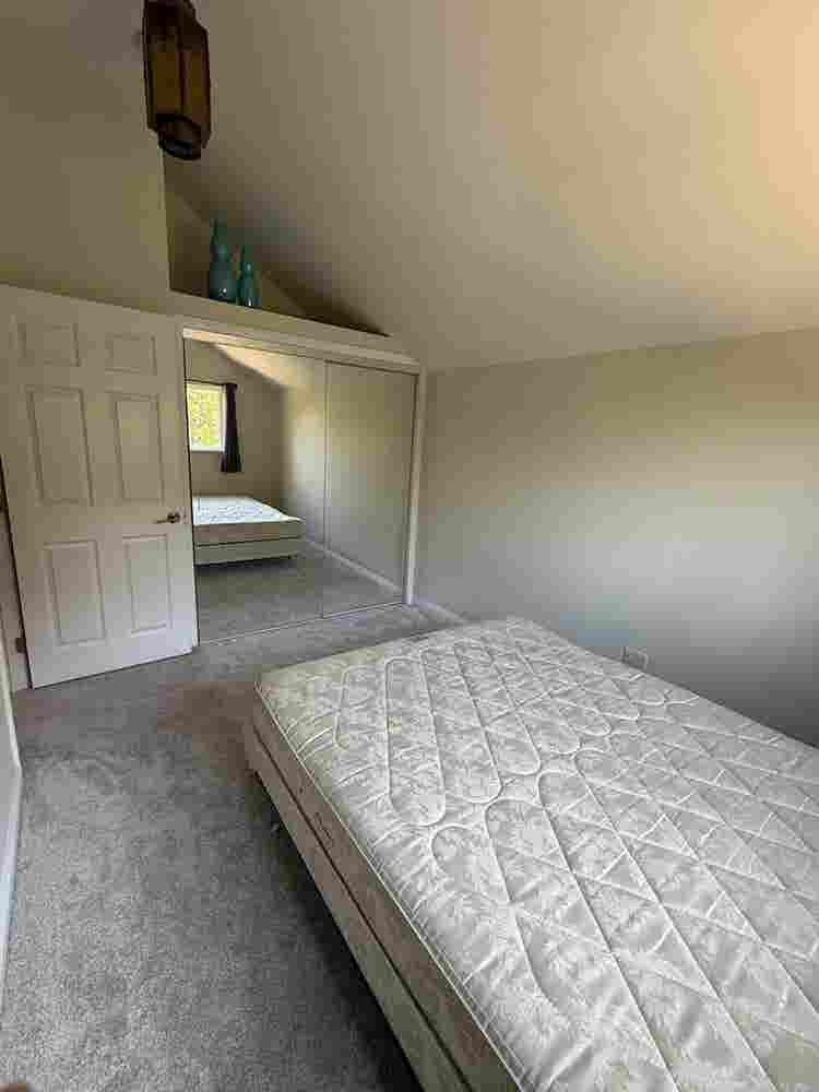 🏡 Room for Rent – Available Now