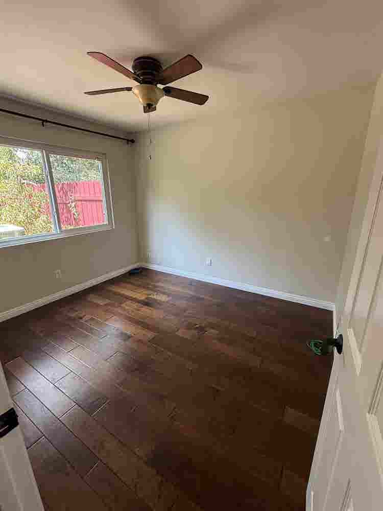 🏡 Room for Rent – Available Now