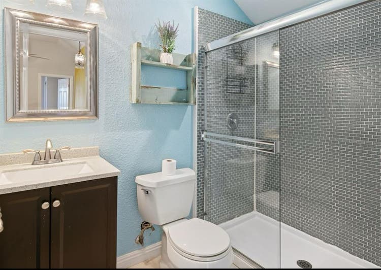 🏡 Room for Rent – Available Now