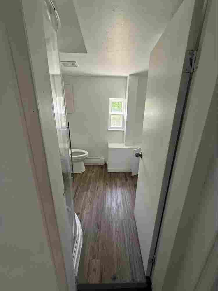 Roommate wanted