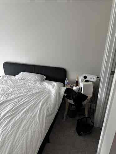 Flatmate The Hendrix/private bathro