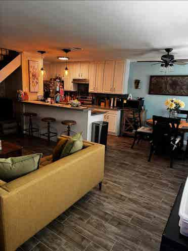 Looking for housemate.