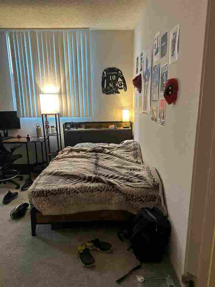Single for sublease