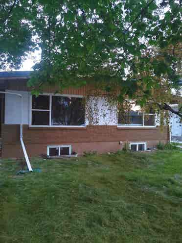 Calgary st SW three-house