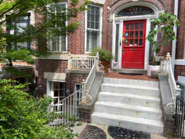 C-Heights/Large 3bed garden apt. 