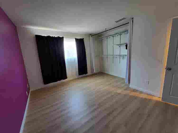 Room in Mira Mesa