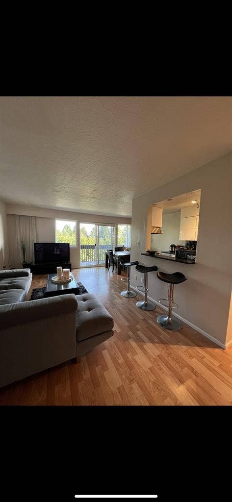 Private room for rent $ CAD/mon