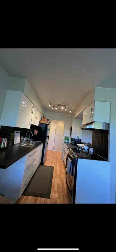 Private room for rent $ CAD/mon
