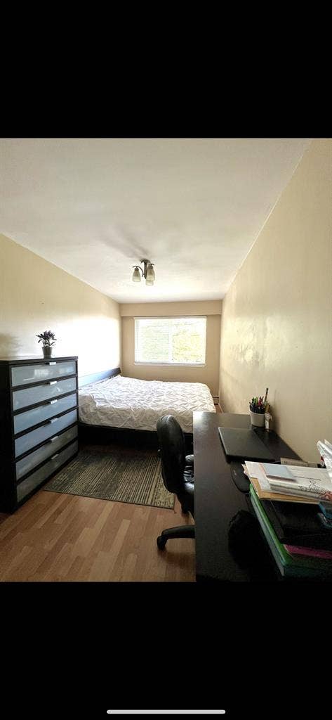 Private room for rent $ CAD/mon