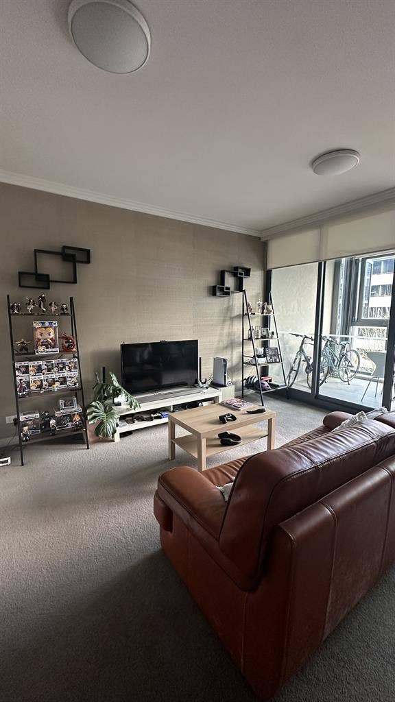 Room for Rent in Wentworth Point