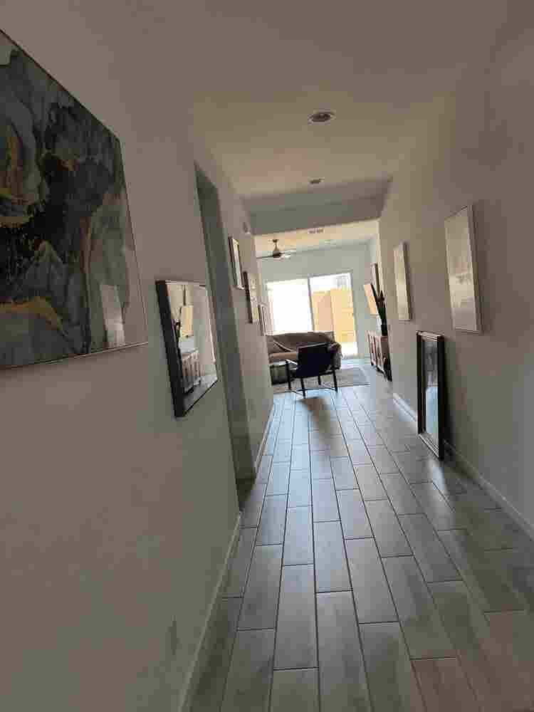 Gorgeous new home in Goodyear....