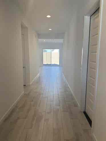 Gorgeous new home in Goodyear....