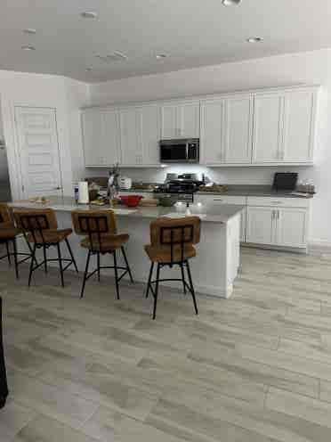 Gorgeous new home in Goodyear....
