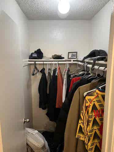 ISO Roommate in Oceanside