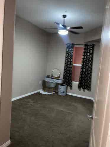 Room for rent