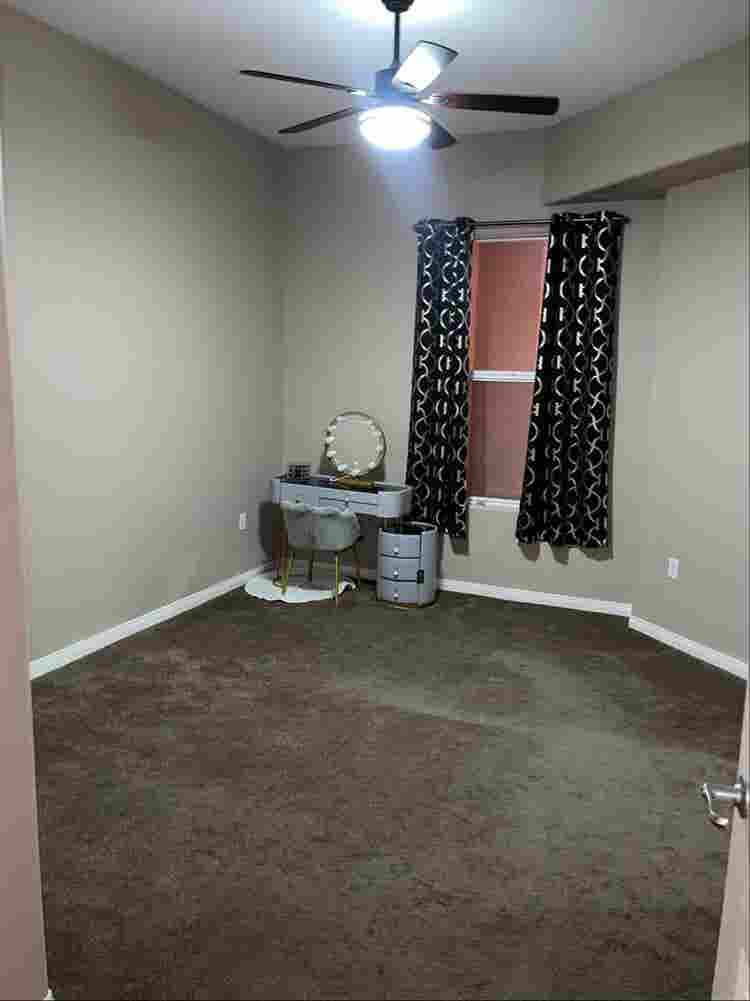 Room for rent