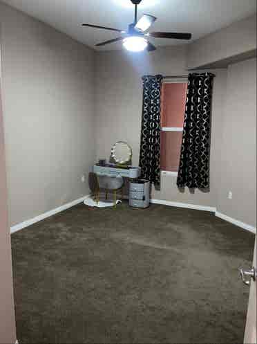 Room for rent