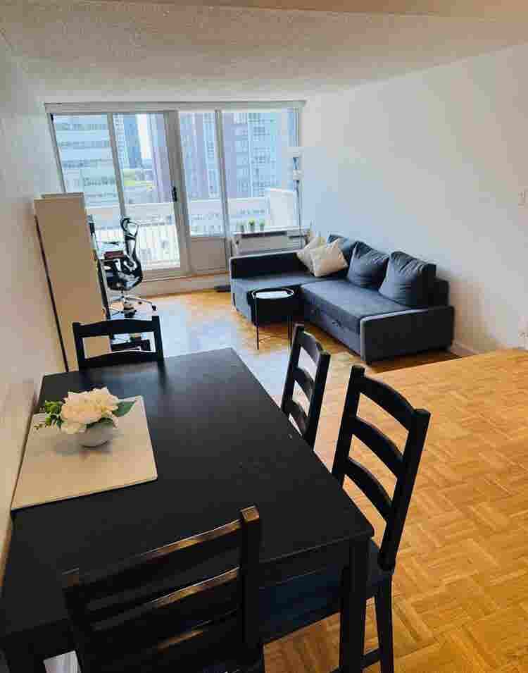 1 Bedroom Unit in Downtown Montreal