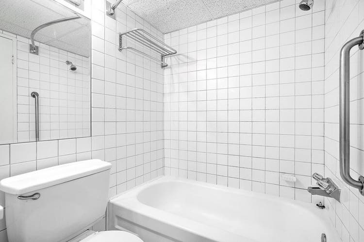 1 Bedroom Unit in Downtown Montreal