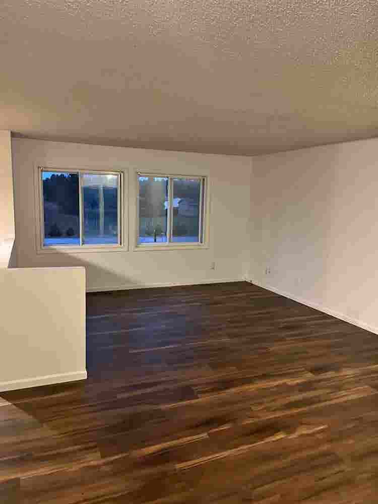 1 room fir rent in house