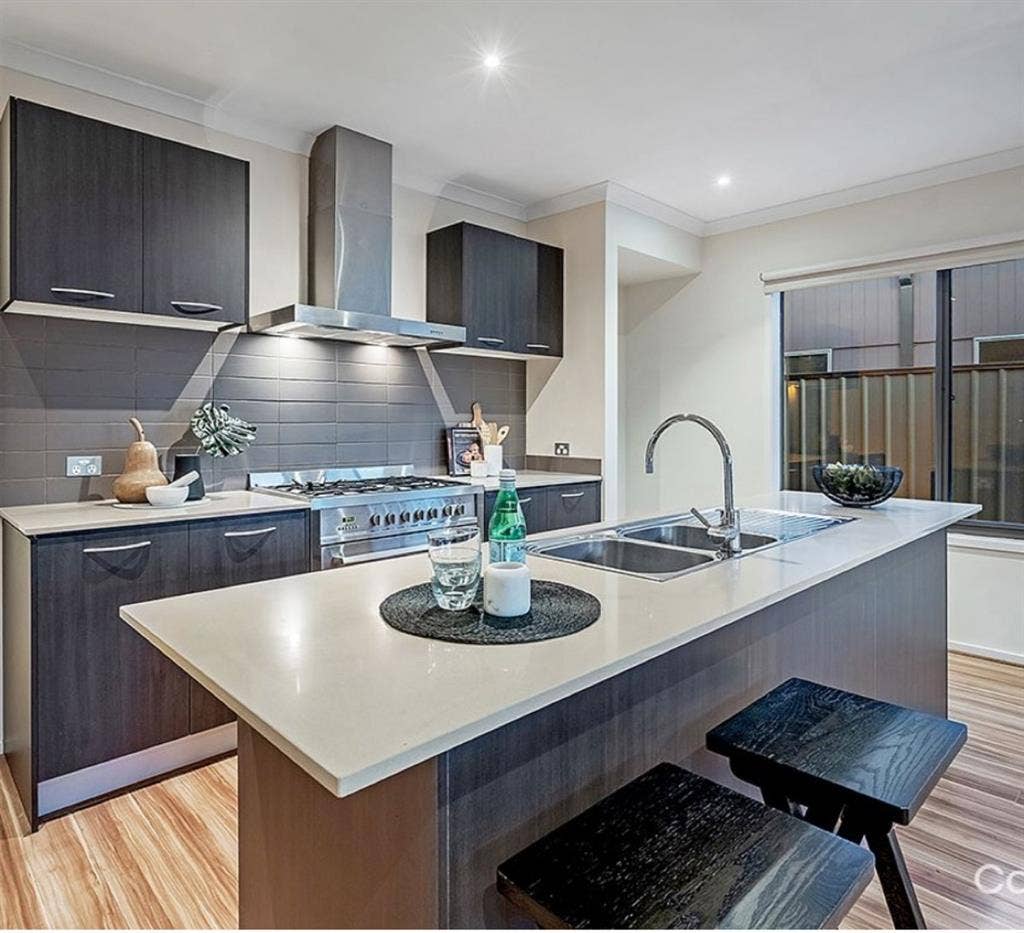 Rent a room in Craigieburn