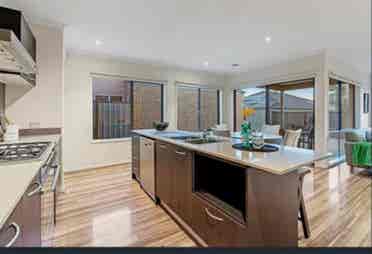 Rent a room in Craigieburn