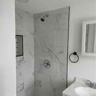 Bedroom for $800  with Utilities 