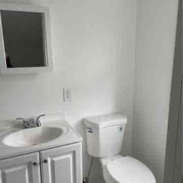 Bedroom for $800  with Utilities 