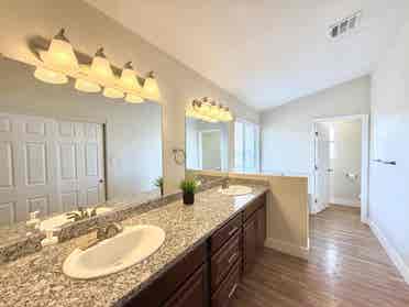 Large Bedroom with Private Bathroom