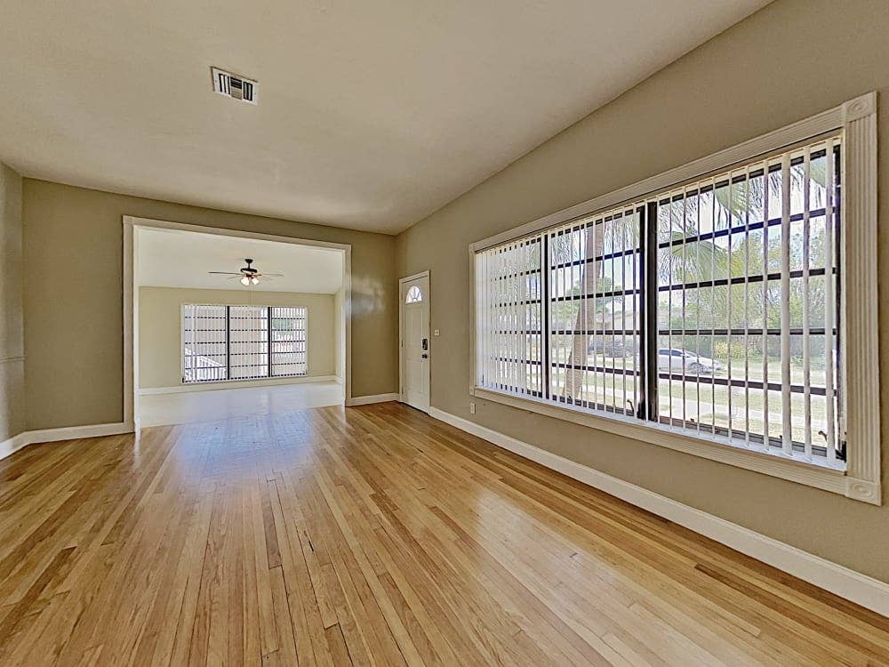 Charming Home, Ready for You