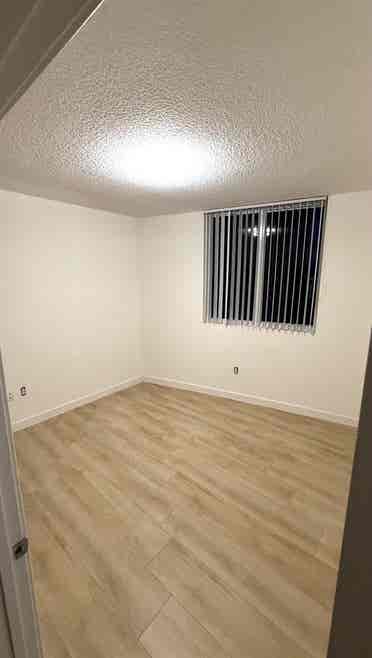 Room for rent in Edgewater-Miami