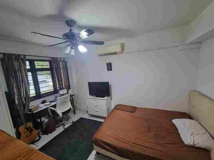 Room near Pioneer MRT