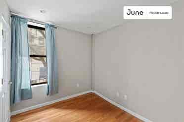 3 BR in New York City