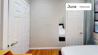3 BR in New York City