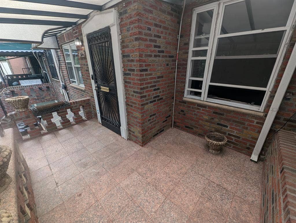 ROOM FOR RENT WITH OUTDOOR SPACE 😍